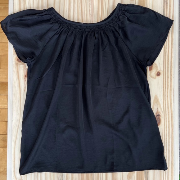 Loft black Short flutter sleeve shell - Picture 3 of 3